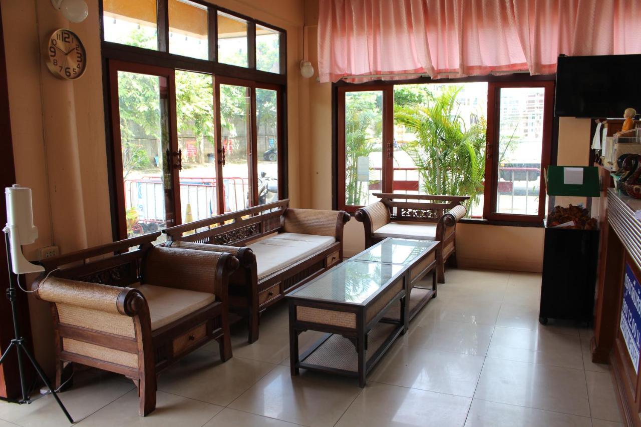 Oyo 75409 Premium The Family Hotel Chiang Mai Eksteriør billede