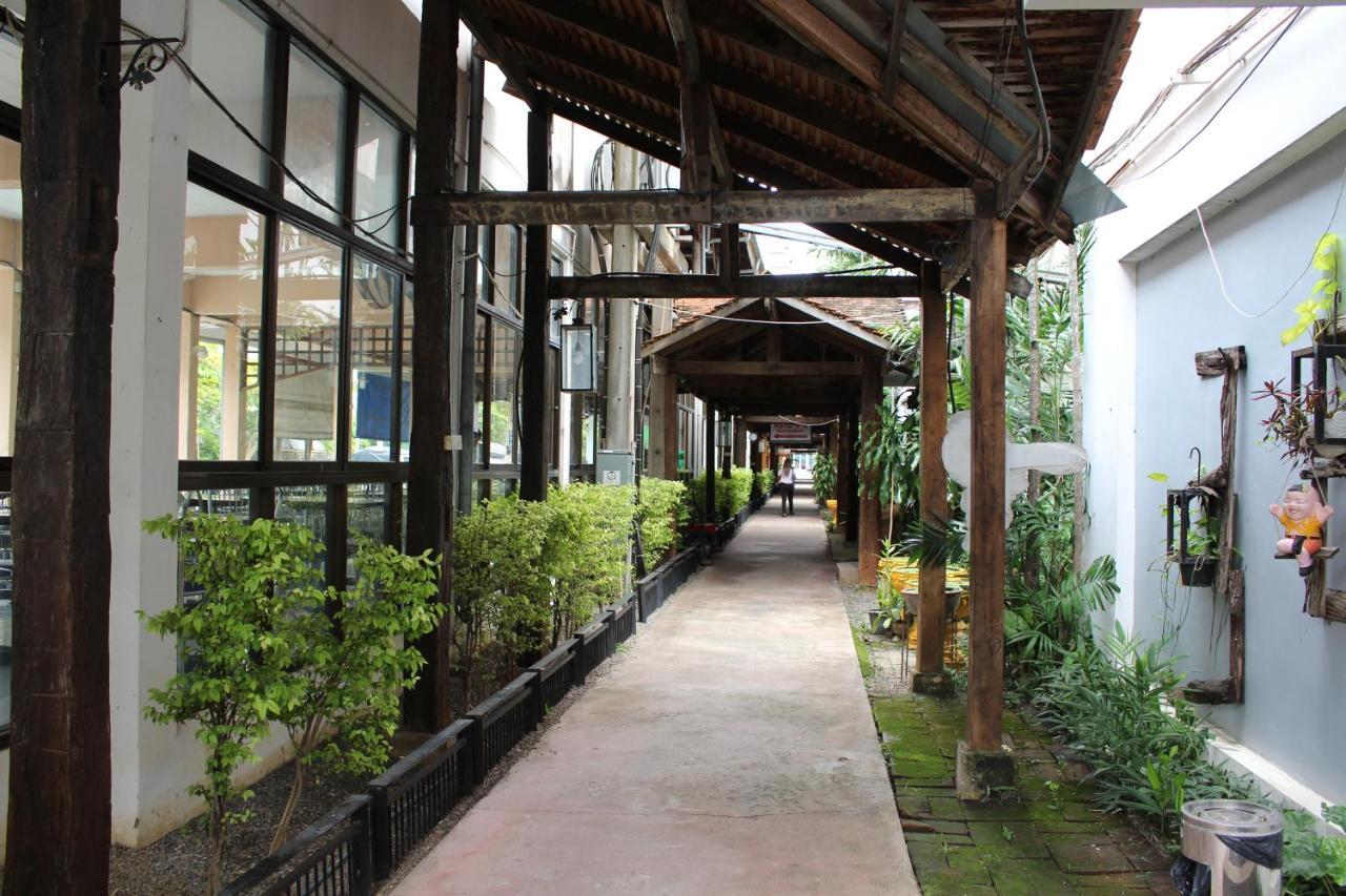 Oyo 75409 Premium The Family Hotel Chiang Mai Eksteriør billede