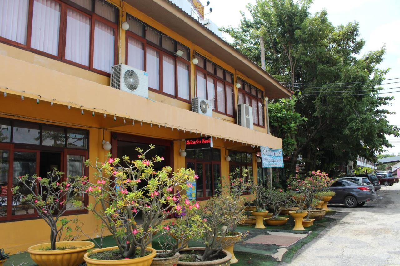 Oyo 75409 Premium The Family Hotel Chiang Mai Eksteriør billede